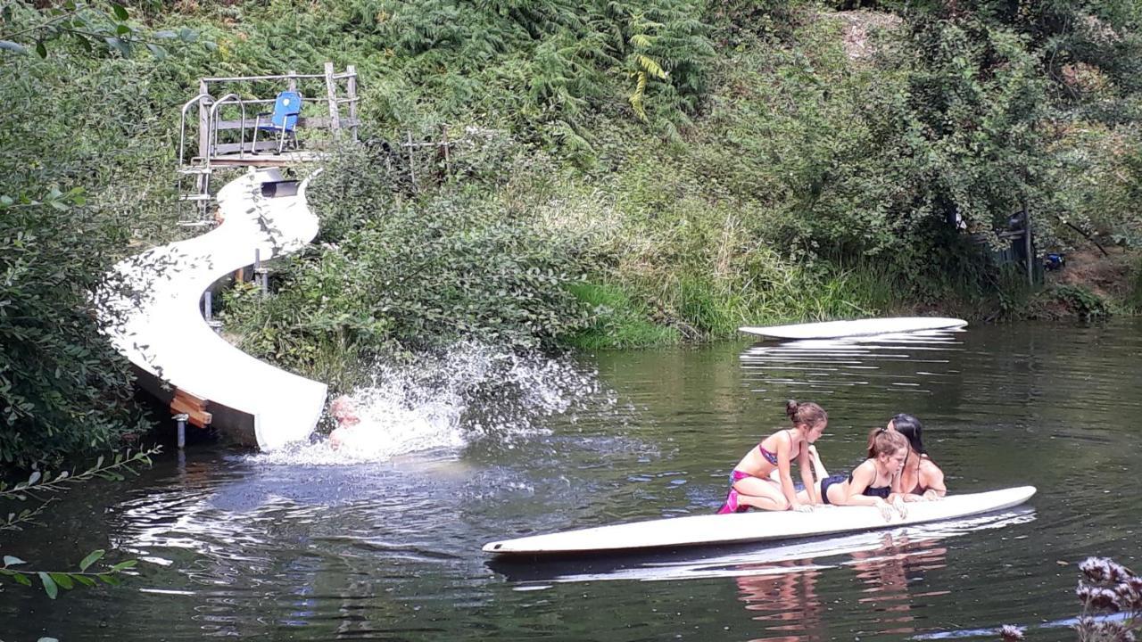 Camping La Foret Du Morvan Vintage Caravan Larochemillay Esterno foto